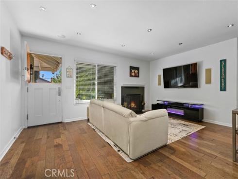 9301  Neolani  , Huntington Beach, CA