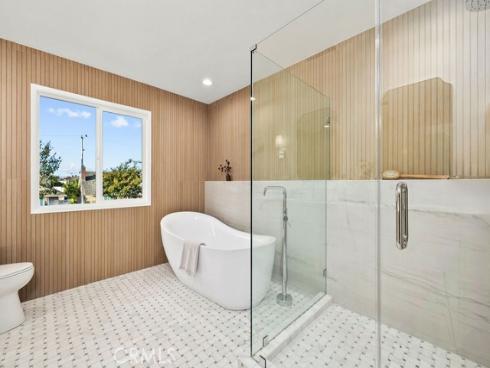 6402 Athena Drive, Huntington Beach, CA