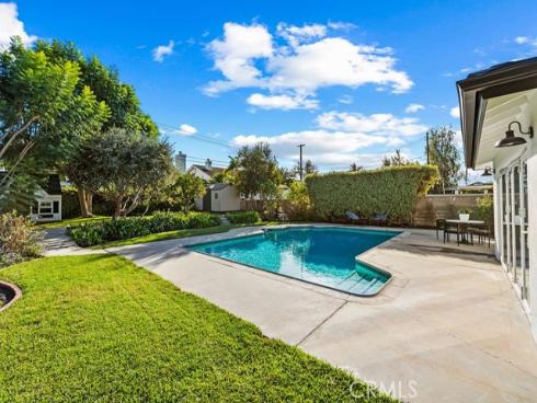 6402 Athena Drive, Huntington Beach, CA