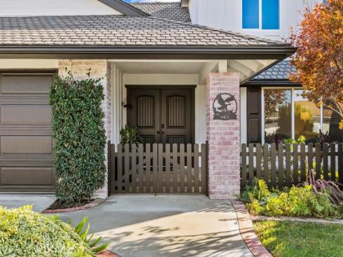 6402 Athena Drive, Huntington Beach, CA