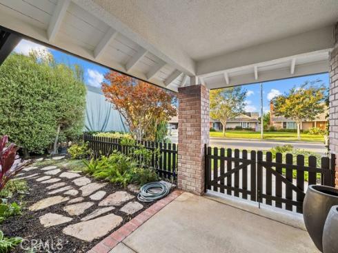 6402 Athena Drive, Huntington Beach, CA