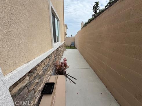 7796  Liberty  , Huntington Beach, CA