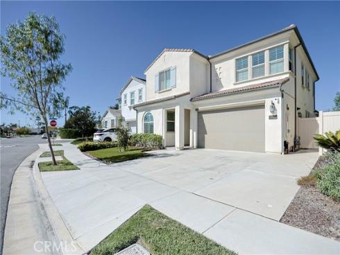 5731 Windchime Drive, Huntington Beach, CA