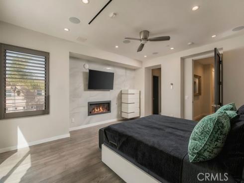 1022 Huntington , Huntington Beach, CA