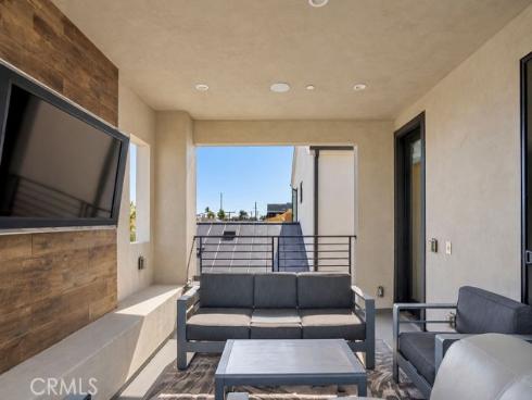 1022 Huntington , Huntington Beach, CA