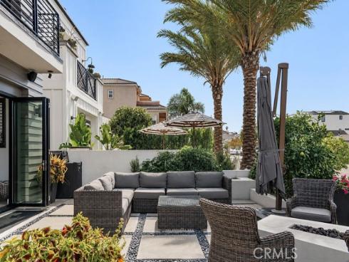 1022 Huntington , Huntington Beach, CA
