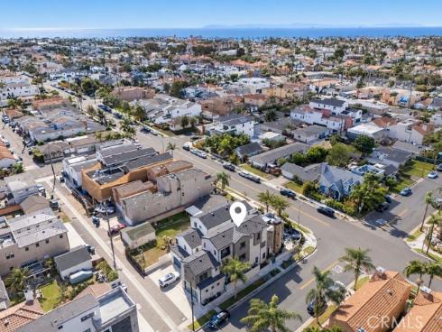 1022 Huntington , Huntington Beach, CA