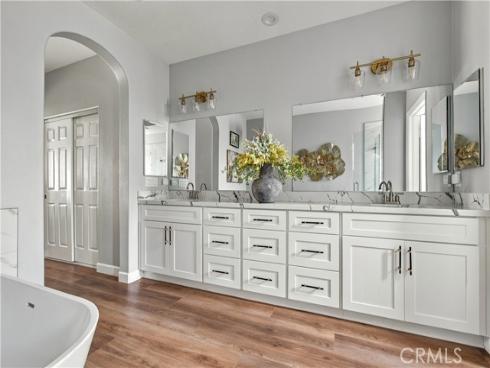 21335  Cieza  , Huntington Beach, CA