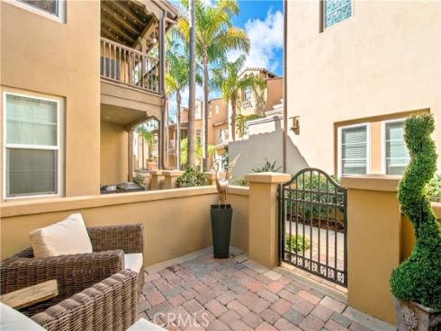 21335  Cieza  , Huntington Beach, CA