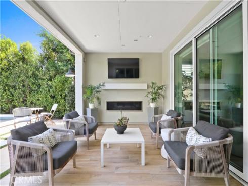 17382 Burrows , Huntington Beach, CA