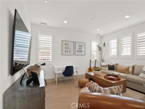 17382 Burrows , Huntington Beach, CA