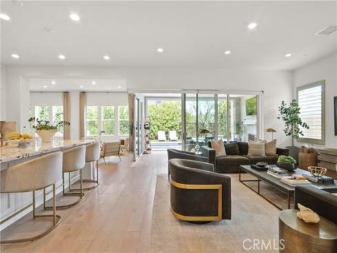 17382 Burrows , Huntington Beach, CA