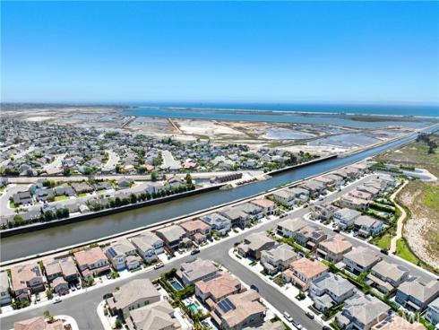 17382 Burrows , Huntington Beach, CA