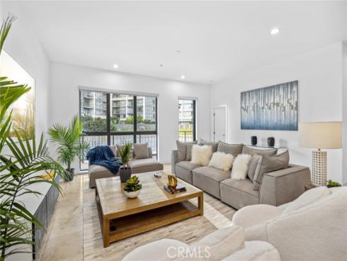 402 Rockefeller 301 , Irvine, CA