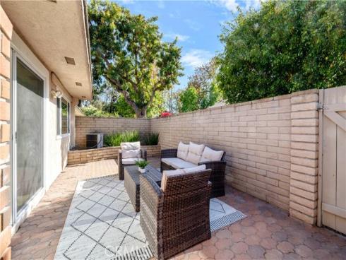 18  Camphor  , Irvine, CA