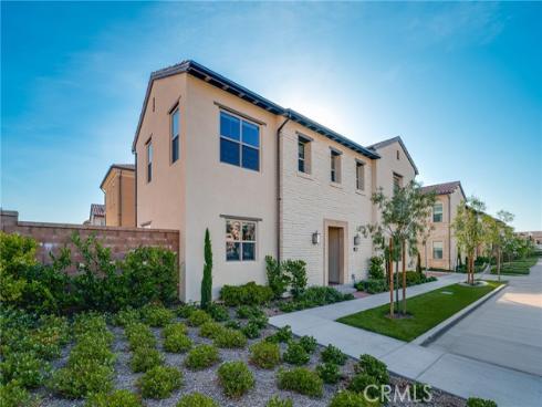 113  Tall Reed  , Irvine, CA