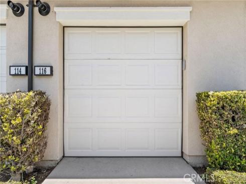 116  Rose Arch  , Irvine, CA