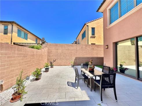 107  Tritone  , Irvine, CA