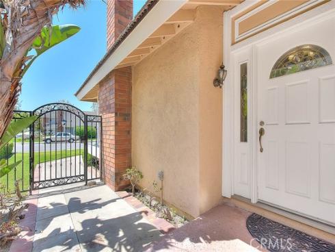 27  Redhawk  , Irvine, CA