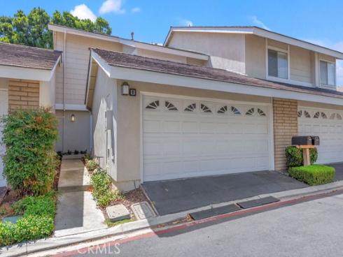 9  Glenhurst  , Irvine, CA