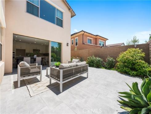 231  Evaroad  , Irvine, CA