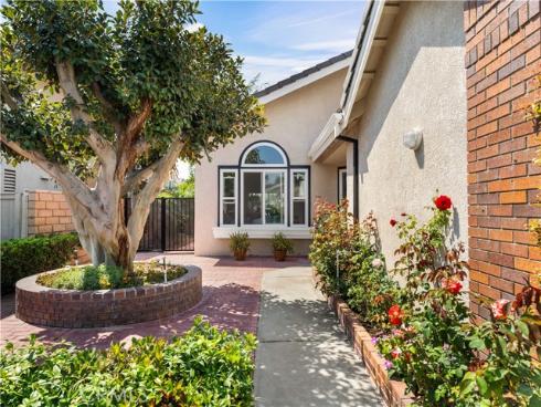 12  Wickland  , Irvine, CA