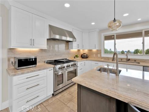 19051  Croyden   Terrace, Irvine, CA