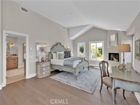 19051  Croyden   Terrace, Irvine, CA