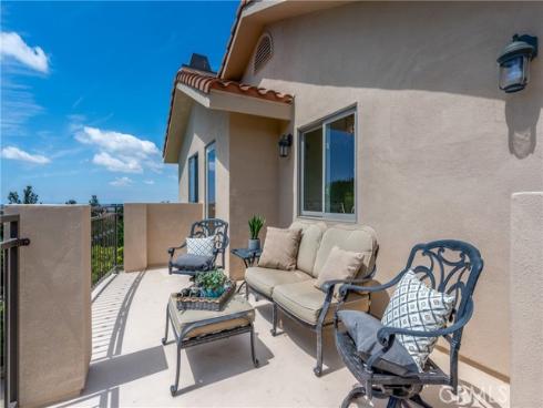 19051  Croyden   Terrace, Irvine, CA