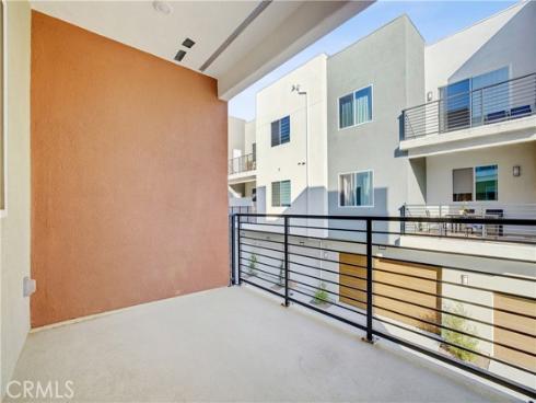 175  Sash  , Irvine, CA