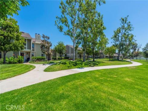 11  Black Oak  , Irvine, CA