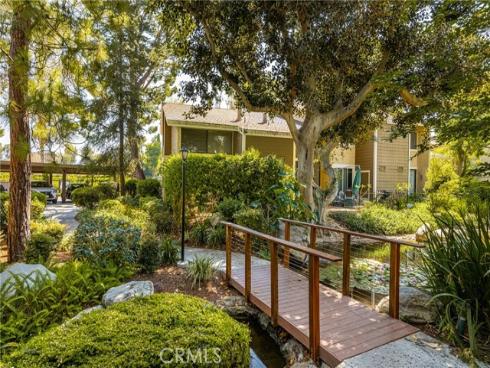 172  Pineview  , Irvine, CA