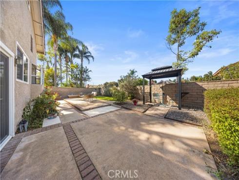 4  Glorieta  , Irvine, CA