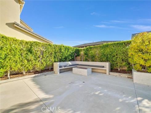 60  Harlow  , Irvine, CA