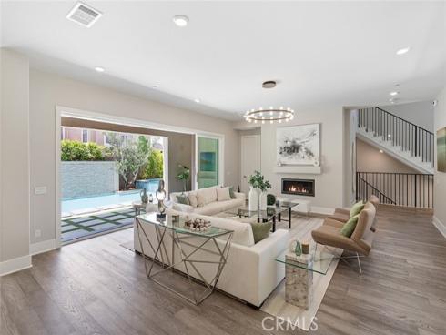 64  Claudius   Court, Irvine, CA