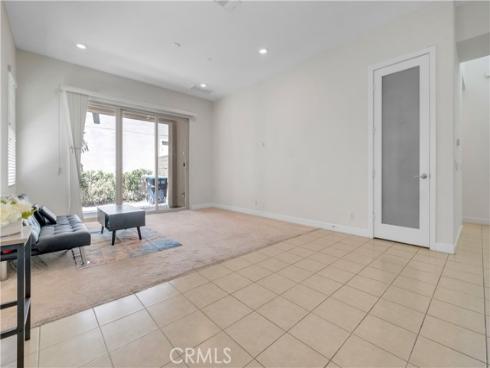 239  Radial  , Irvine, CA