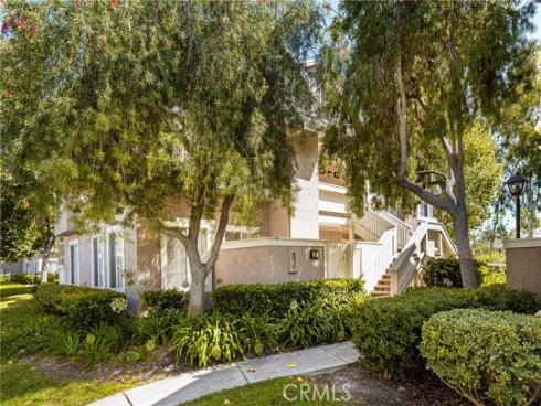 32  Greenfield  , Irvine, CA