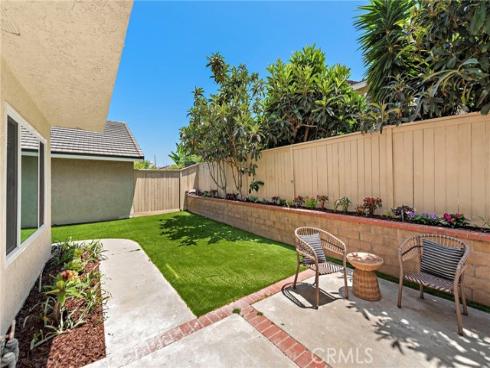 4  Woodsorrel  , Irvine, CA