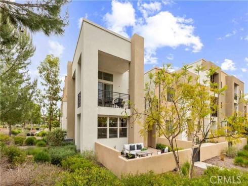 159  Cadence  , Irvine, CA