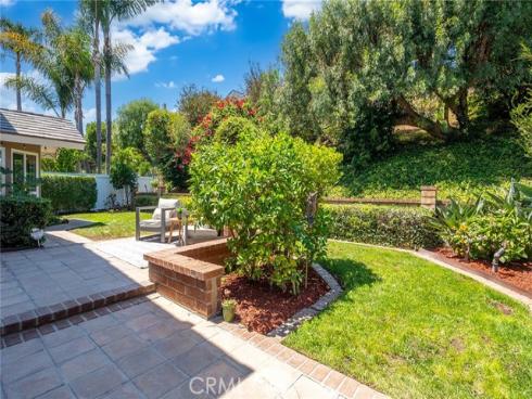 33  Silver Crescent  , Irvine, CA