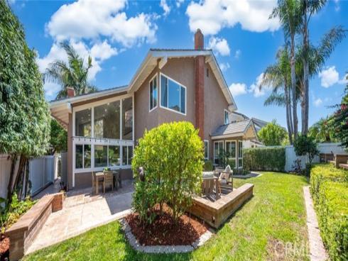 33  Silver Crescent  , Irvine, CA