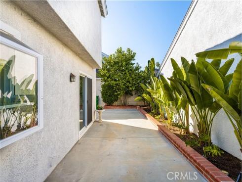 22  Amberleaf  76 , Irvine, CA