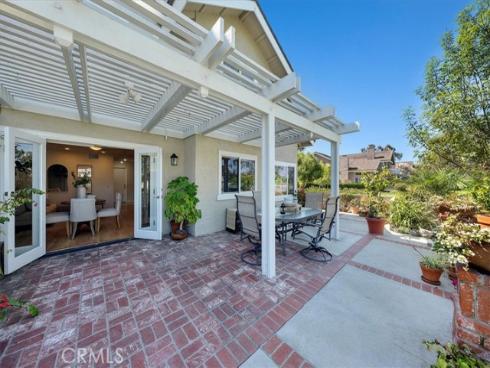 42  Woodgrove  , Irvine, CA