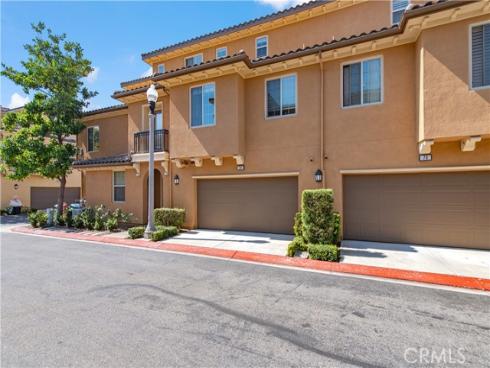 81  Long Meadow  85 , Irvine, CA