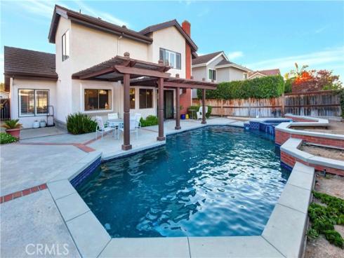 5  Oakley  , Irvine, CA