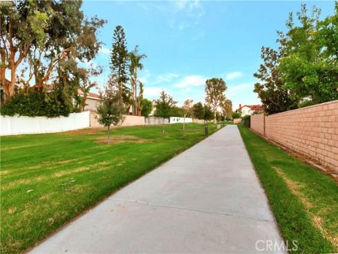 5  Oakley  , Irvine, CA