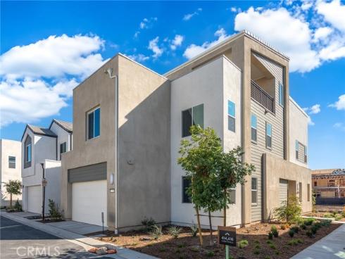 414  Treble  , Irvine, CA