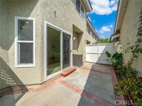 202  Greenmoor  89 , Irvine, CA