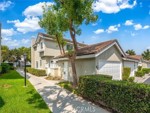 202  Greenmoor  89 , Irvine, CA