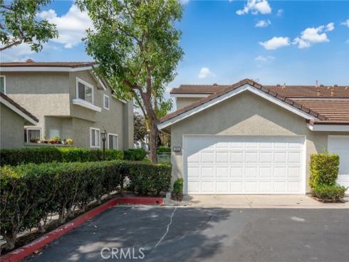 202  Greenmoor  89 , Irvine, CA